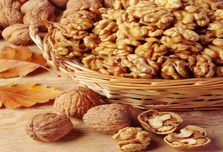 gallery/walnuts